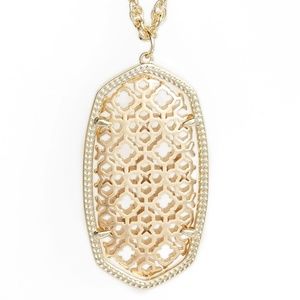 Kendra Scott pendant necklace